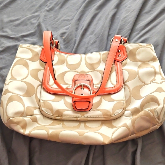 COACH Campbell Signature‎ Belle Carryall Stylish Tan and Coral Women's Bag - Picture 1 of 5